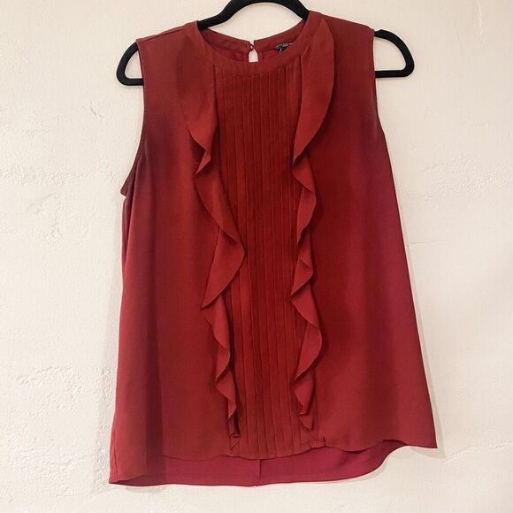 Ann Taylor Sleeveless Work Blouse in Red Petite Large - Picture 1 of 8